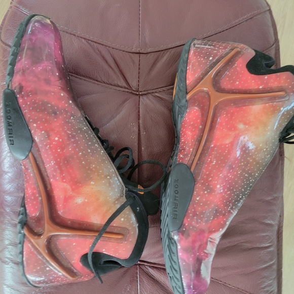 Nike Zoom Hyperflight (Lebron James Galaxy) - Picture 3 of 5